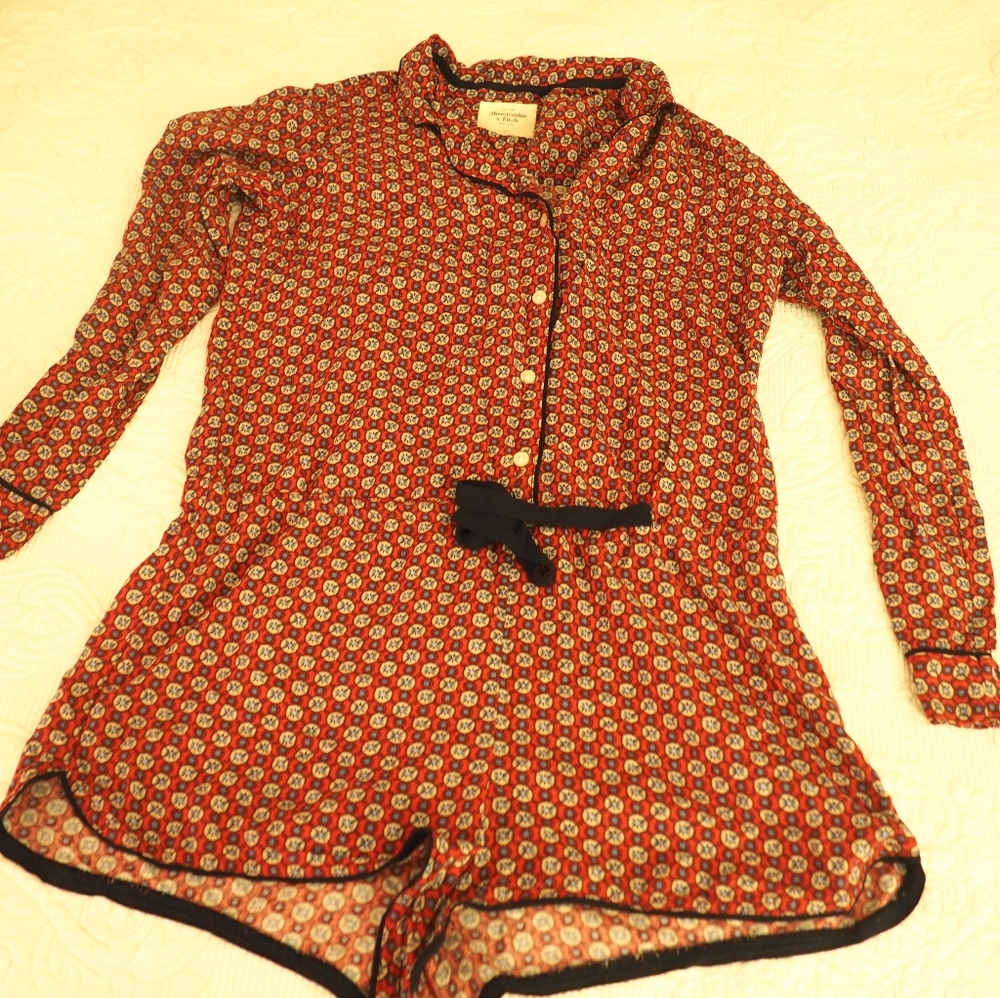 Abercrombie and Fitch one piece sleepwear